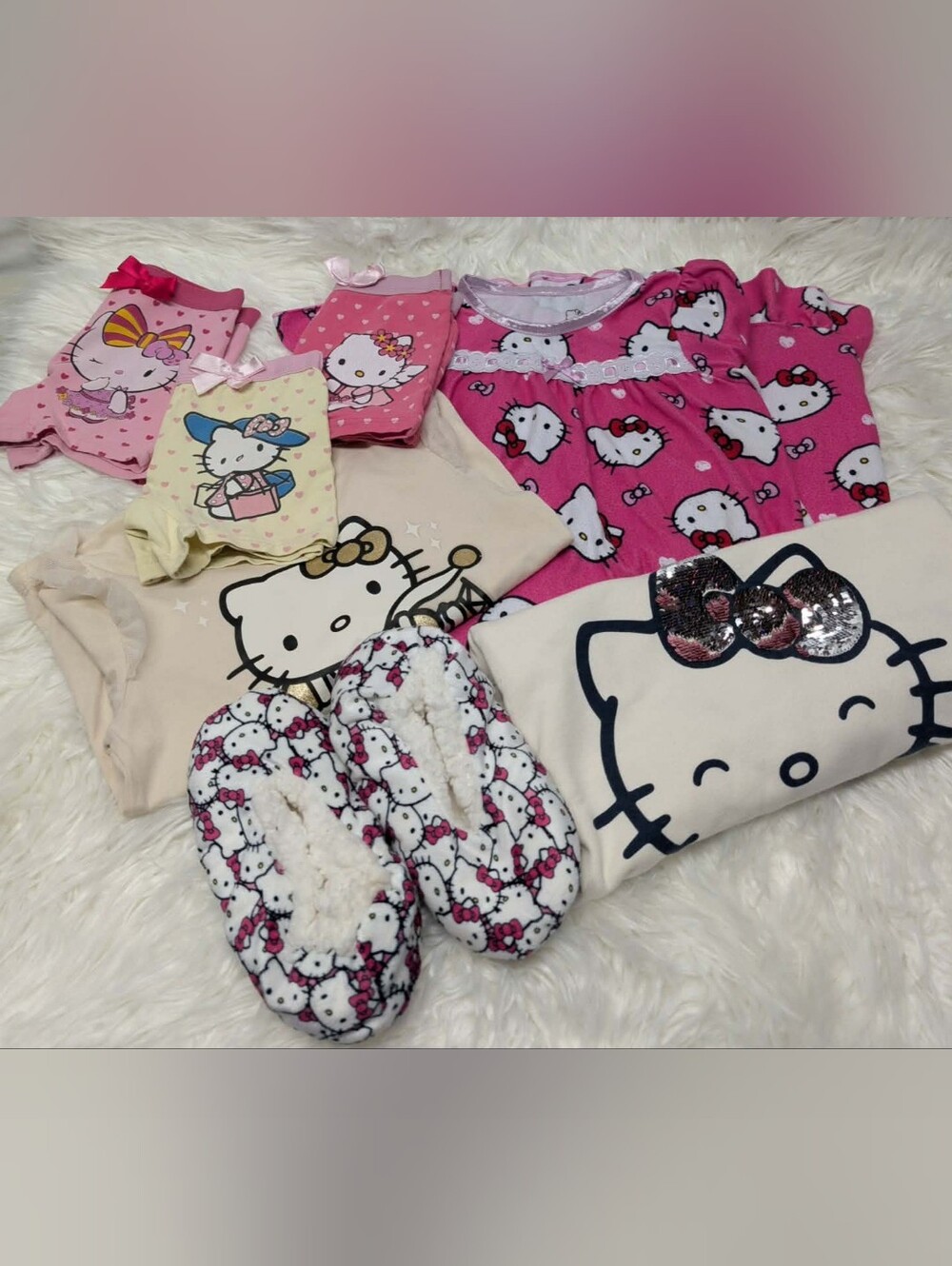 Hello Kitty bundle 2000s y2k girls sanrio lot bulk girls size 4-6